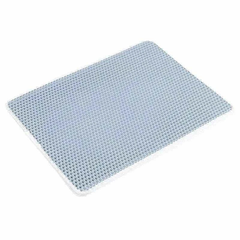 Cat stepping on Pet Litter Mat, durable washable surface